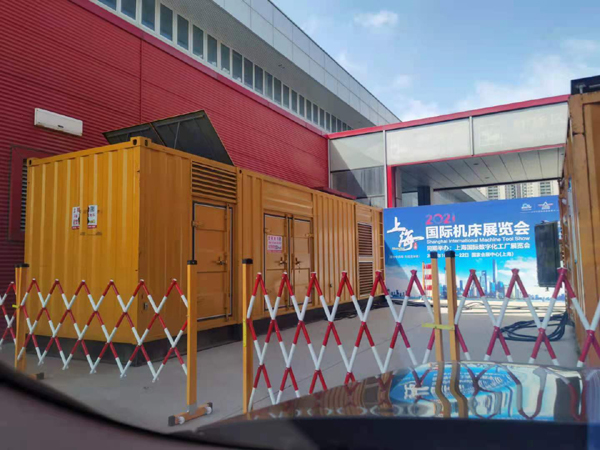叶县发电车出租-发电机无电压或电压太低怎么办？