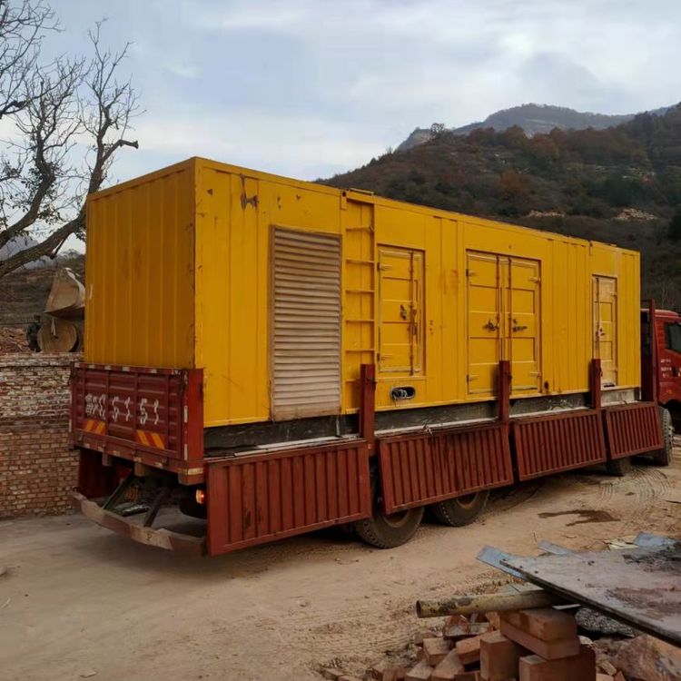 叶县200kW 发电机组在带电阻性负载时，输出功率会受到哪些因素的影响？