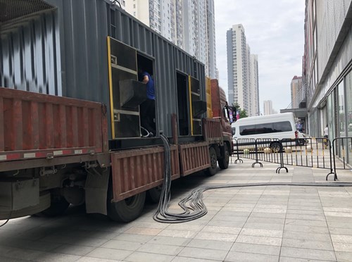 叶县低温环境下，柴油发电机组电池充满电的具体时间受哪些因素影响？